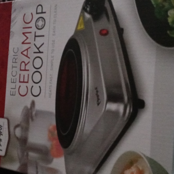 Parini Electric Ceramic Cooktop - Picture 7 of 7